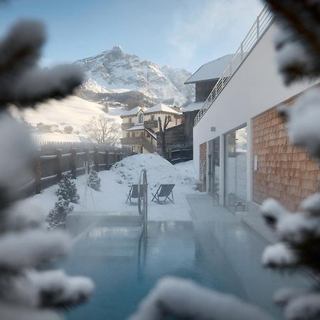 Hotel Des Alpes La Villa  Exterior foto