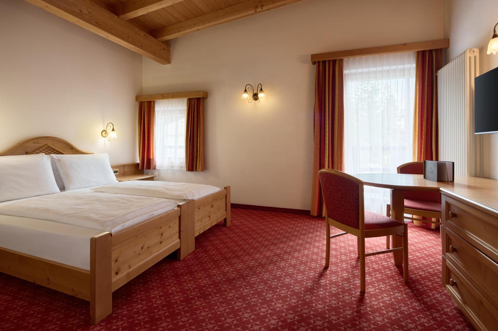 Hotel Des Alpes La Villa  Quarto foto